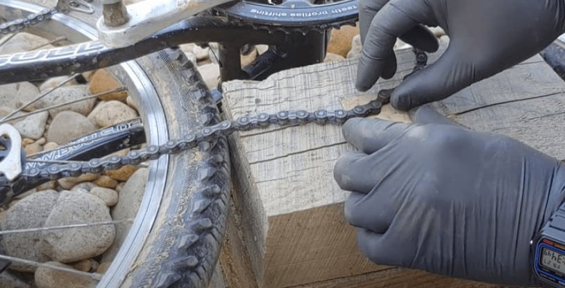 remove a bike chain without tool